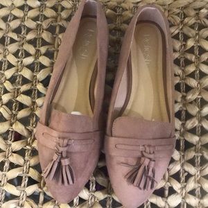 NWT-Tan loafers